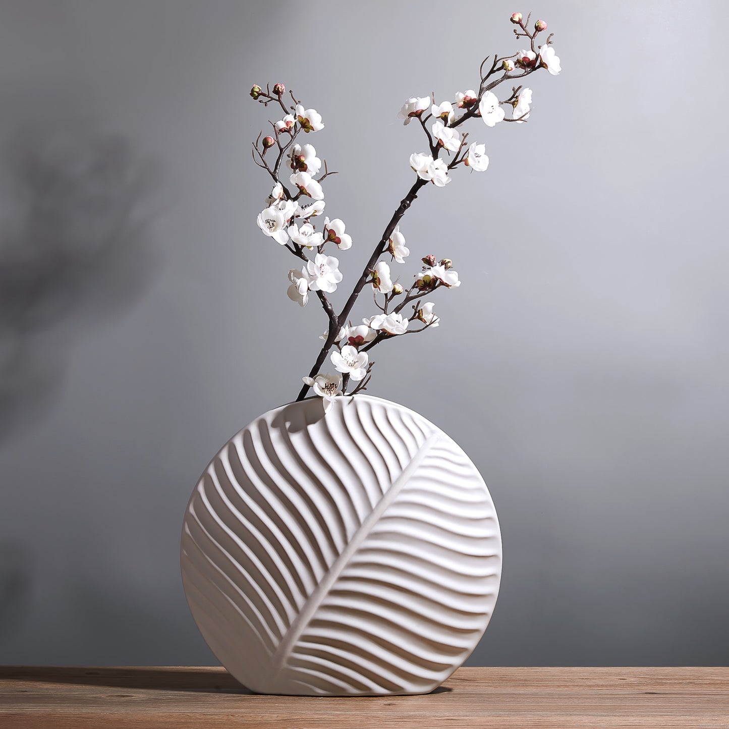 MIAJO White Ceramic Vase with Leaves Pattern Embossed