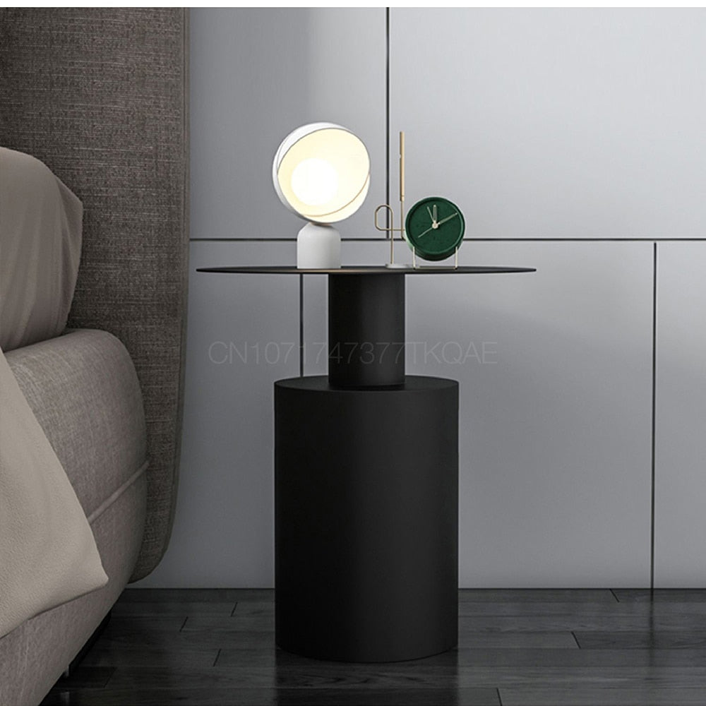 Nordic Creative Iron Bedside Table - Modern Small Side Table for Living Room
